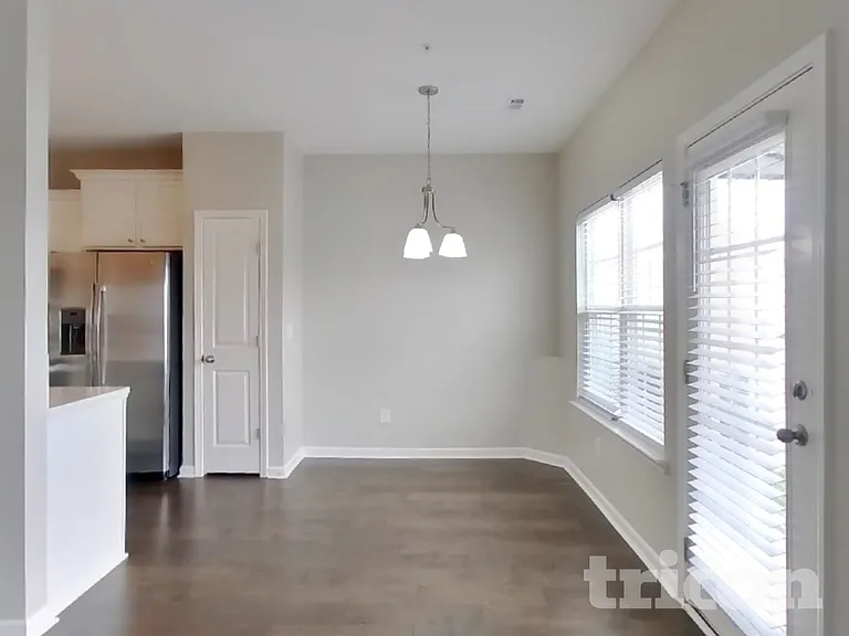704 Finse Dr — Photo 4