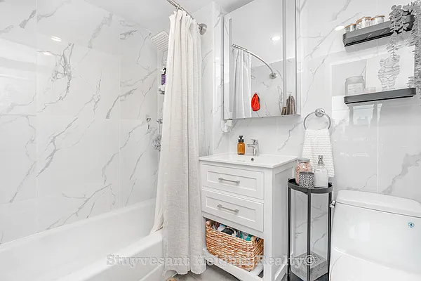 Rented by Stuyvesant Heights Realty Corp | media 10