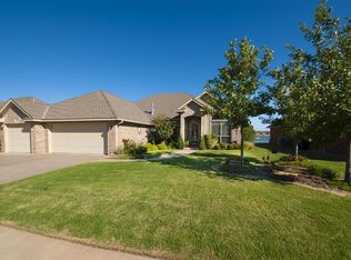 8609 NW 70th St, Oklahoma City, OK 73132