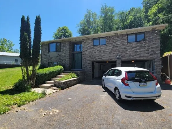 334 Sugar Run Rd, Eighty Four, PA 15330