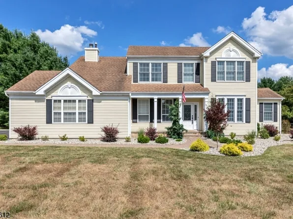 36 Sutphin Rd, Raritan Twp., NJ 08822