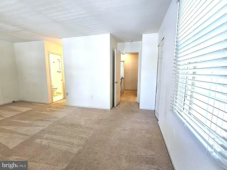 3956 Bradwater St — Photo 24