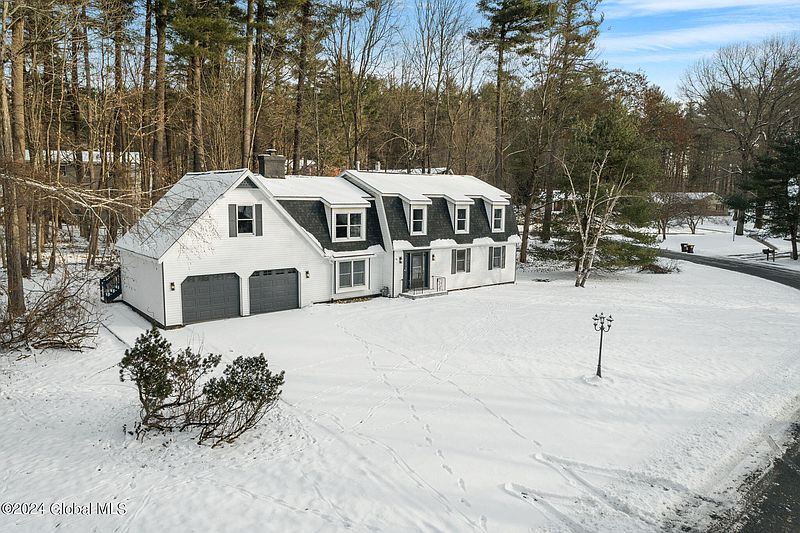 2nd image of 130 Chancellor Drive