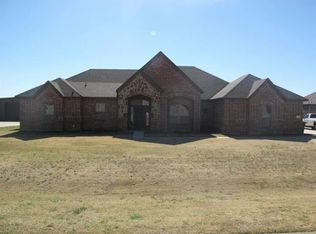 117 Windsor Cir, Waxahachie, TX 75165