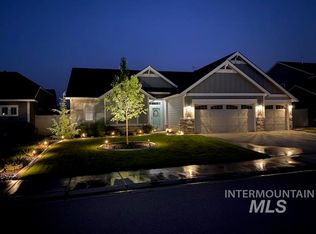 888 Hidden View Way, Star, ID 83669