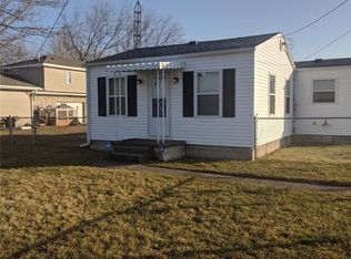 1519 N Carroll Erie Rd, Port Clinton, OH 43452