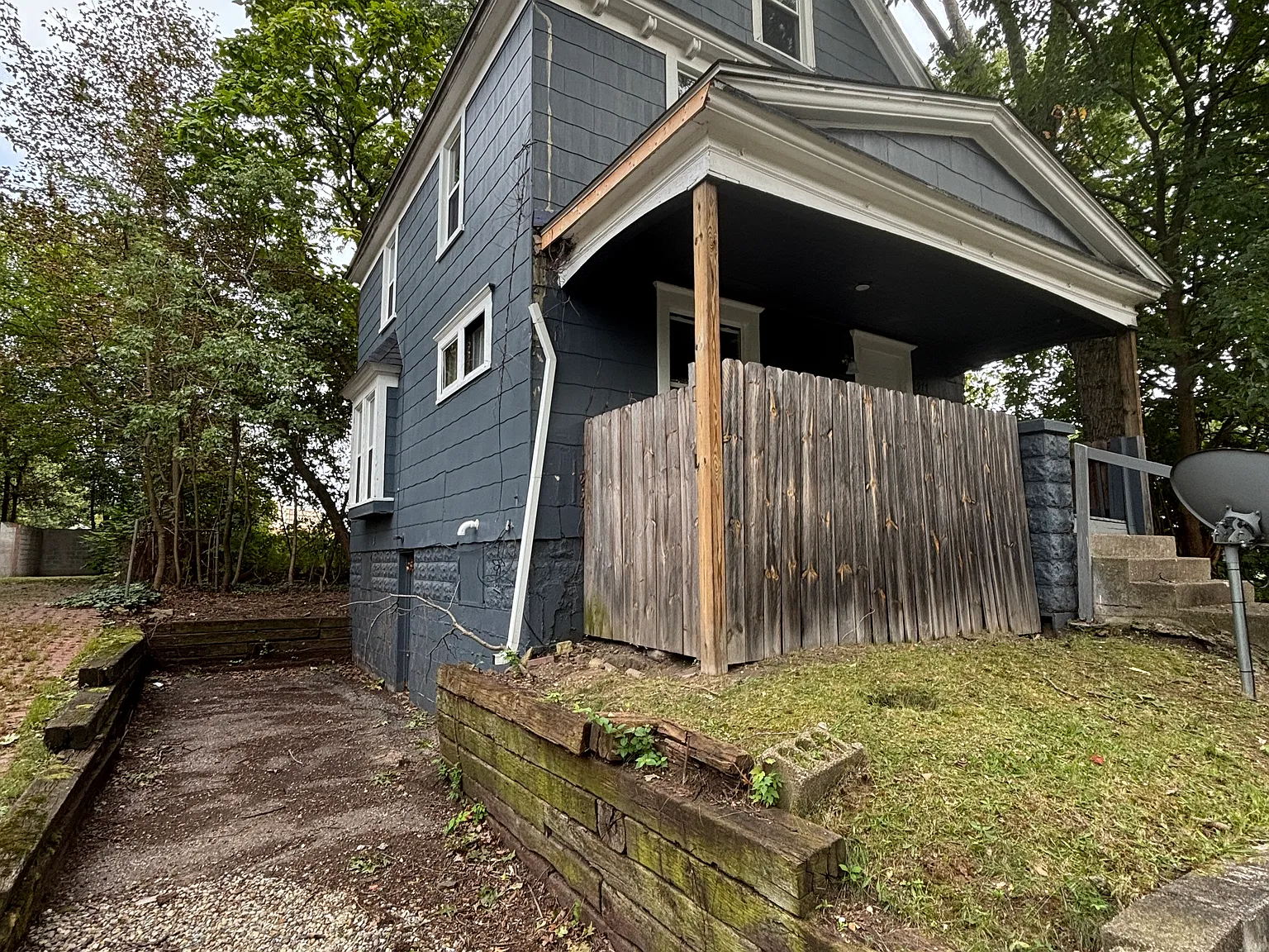 4 bed, 1262 sqft, $1,215 — Photo 2