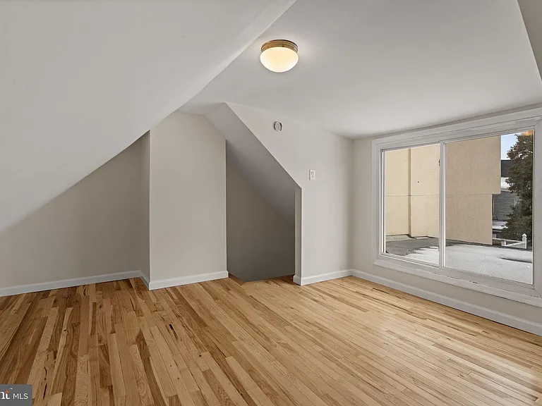 4717 Almond St #19 — Photo 30