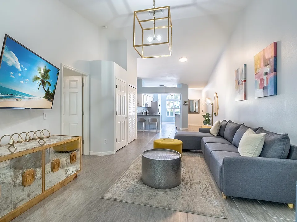 Leeward Passage Ct