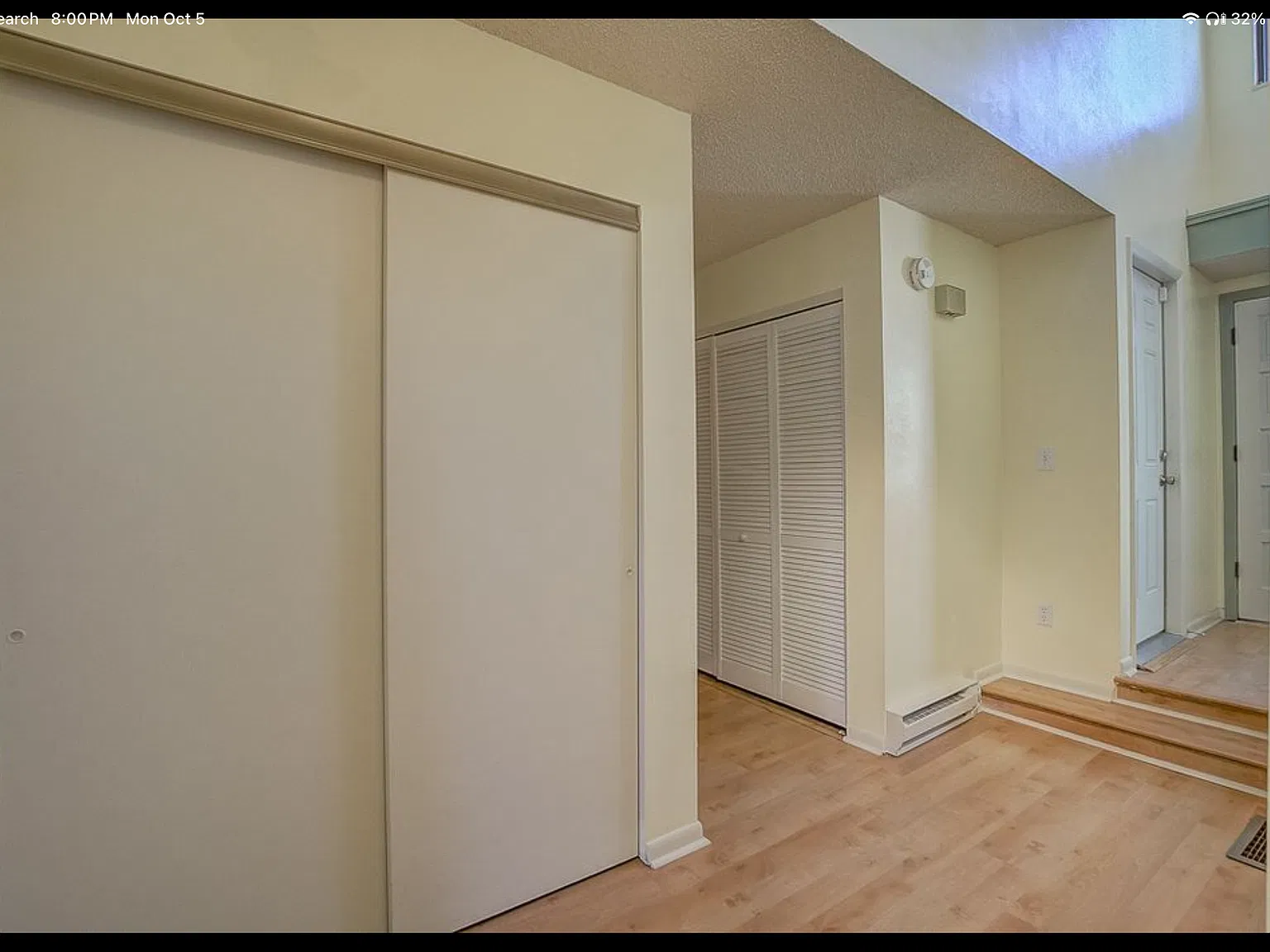 2 bed, 1.5 bath, 1392 sqft, $2,200 — Photo 2
