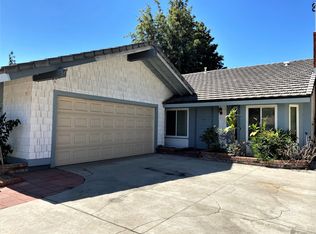 51 Meadow View Dr, Pomona, CA 91766