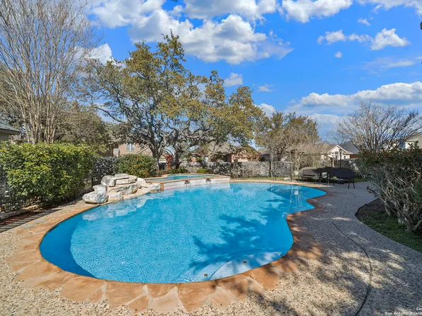18355 EDWARDS BLF, San Antonio, TX 78259