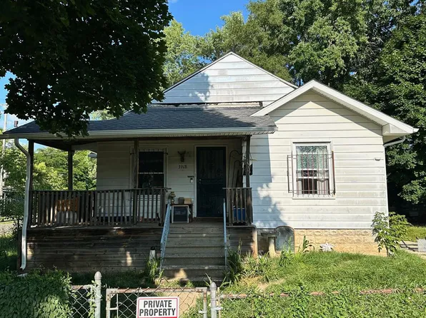 3918 Trumbull Ave, Flint, MI 48504