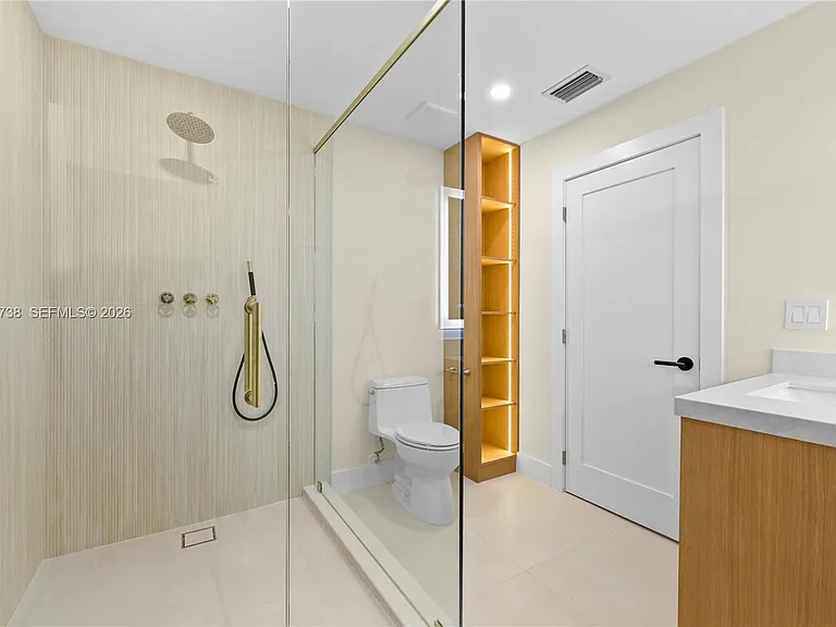 3320 SW 121st Ave — Photo 64