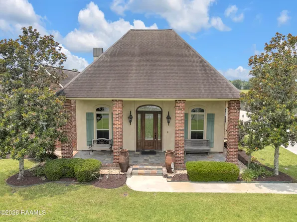 210 Grand Lake Dr, Arnaudville, LA 70512