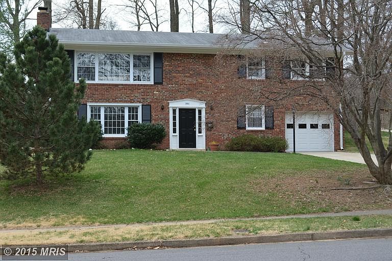 1st image of 4914 English Dr