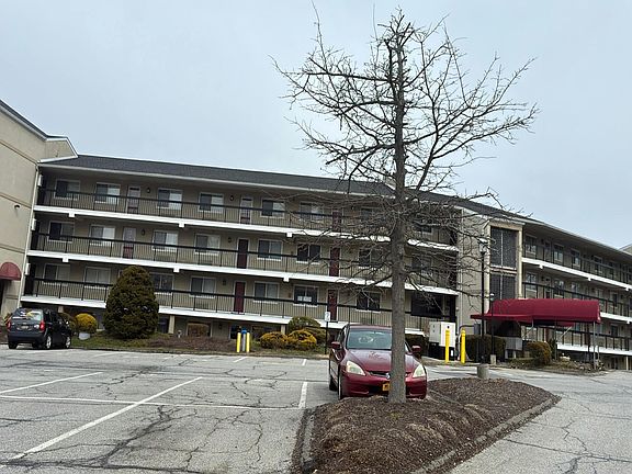 5th image of 4 Marina Dr Unit 4F