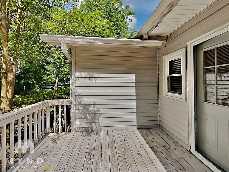 668 Scott Cir — Photo 20