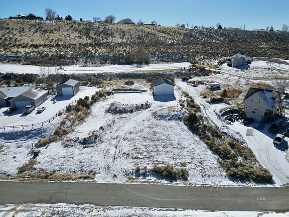 4th image of 344 Oakshire Pl