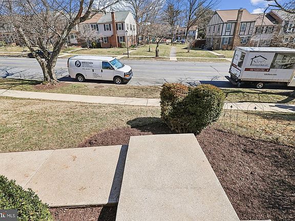 4th image of 3300 Buehler Ct #125