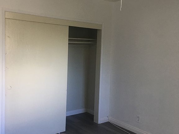 5th image of 136 N Alvarado St