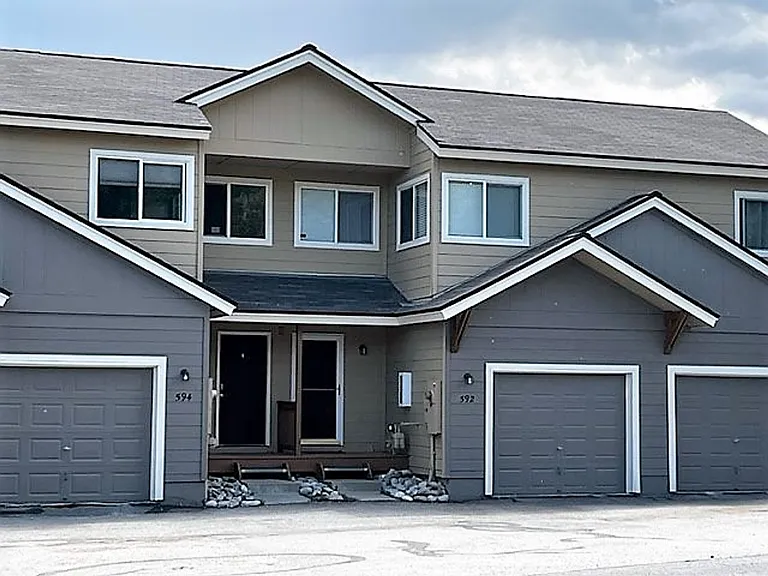 592 Meadow Wood Cir — Photo 23