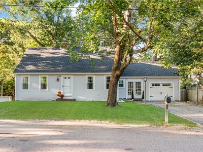 51 Quaid Ln, Warwick, RI, 02886