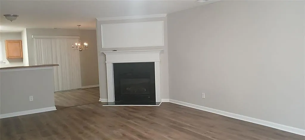 2 bed, 2.5 bath, $1,600 — Photo 2