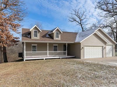 11063 95th Ave, Blue Grass, IA, 52726