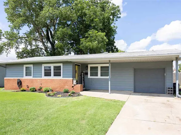 1918 N 6th St, Ponca City, OK 74601