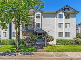 17695 58th Ave #309, Surrey, BC