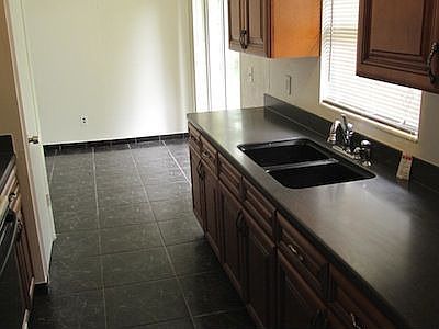 2nd image of 4855 Headlee Dr