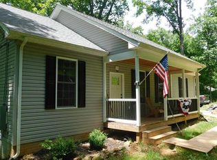 987 Wilderness Road, Linden, VA 22642