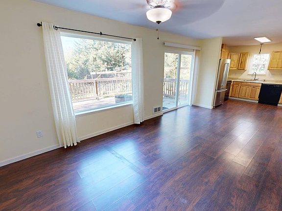 4th image of 94516 Riley Creek Way