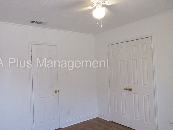 5th image of 1313 Seabrook Dr