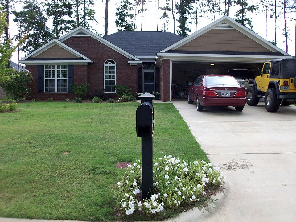 Roadside Front View