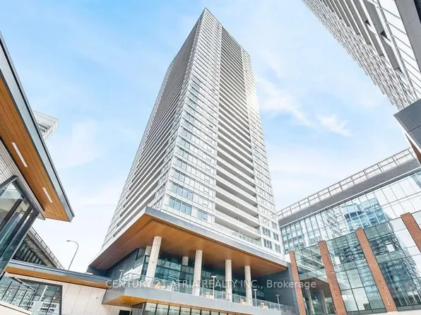 19 Bathurst St, Toronto, ON