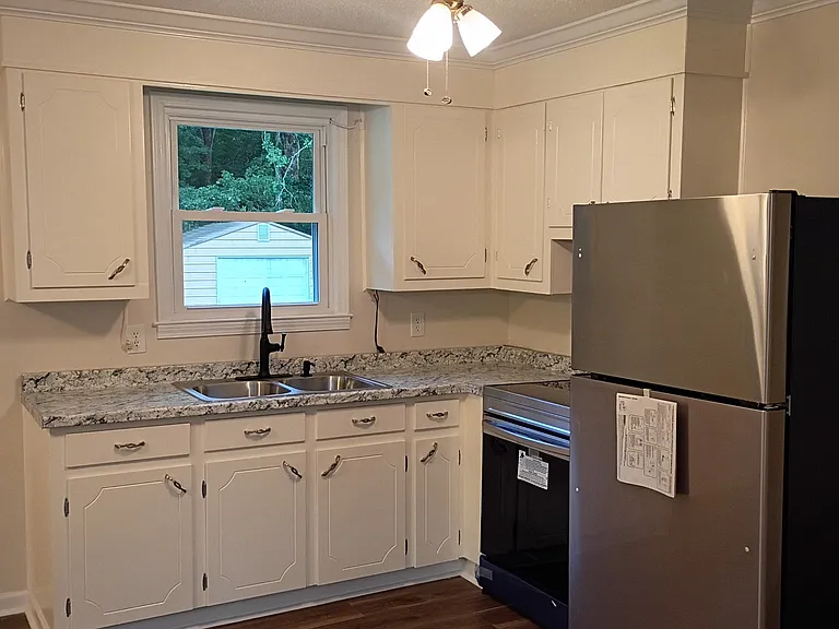 107 Pine Ln — Photo 10