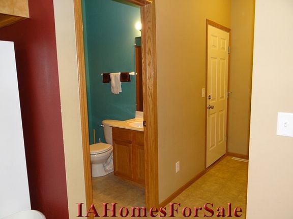 Half Bathroom (Main Level)