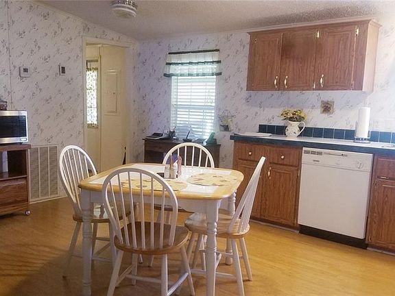 5th image of 3523 Trapnell Oaks Dr