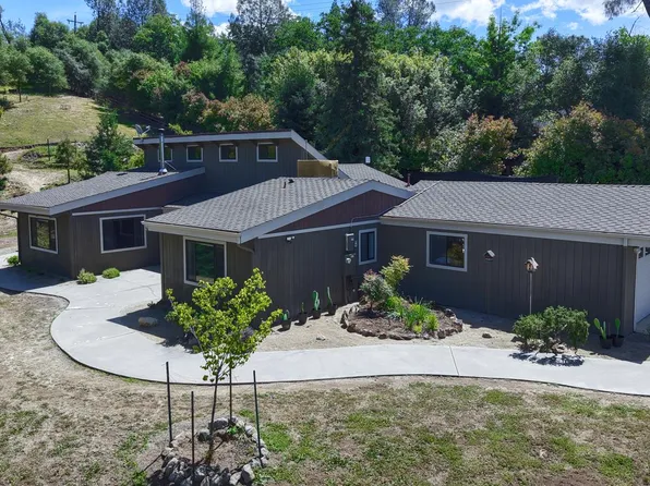 50856 Westview Ct, Oakhurst, CA 93644