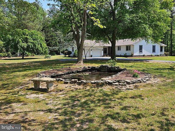 3rd image of 3547 Prchal Rd