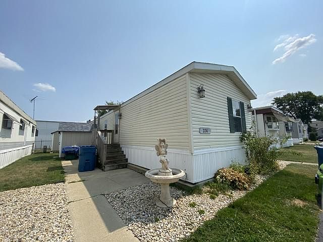 1st image of 9001 S Cicero Ave #374-TRAILE