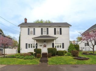 135 Bridgeport St, Mount Pleasant, PA 15666