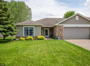 1825 Windmill Dr, Baldwin, WI 54002