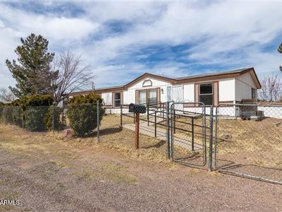 423 E Apache St, Huachuca City, AZ, 85616