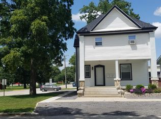 196 Herman Pl APT 1, Bourbonnais, IL 60914
