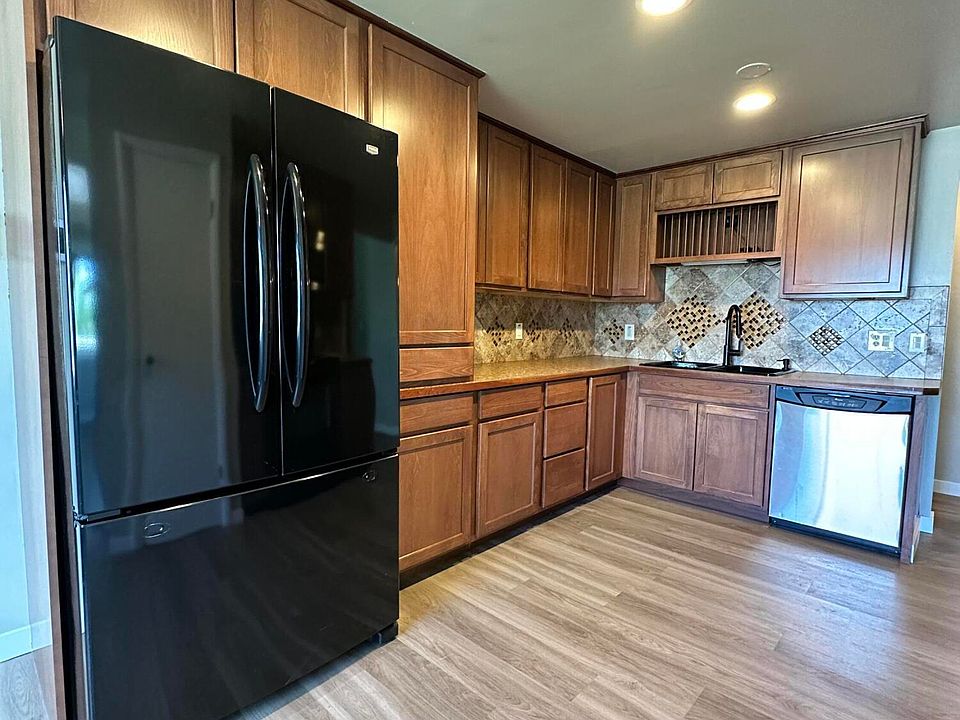 900 Maple Way, Zillah, WA 98953 MLS 231063 Zillow