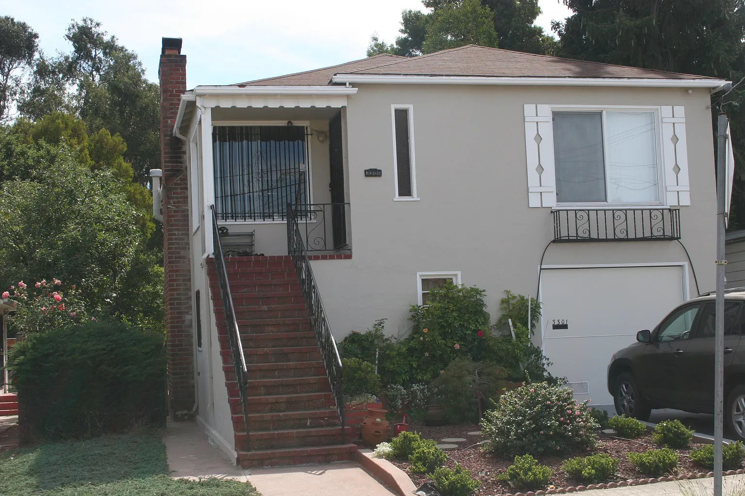 3301 Nicol Ave photo 1