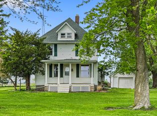 1728 E 1600 North Rd, Watseka, IL 60970